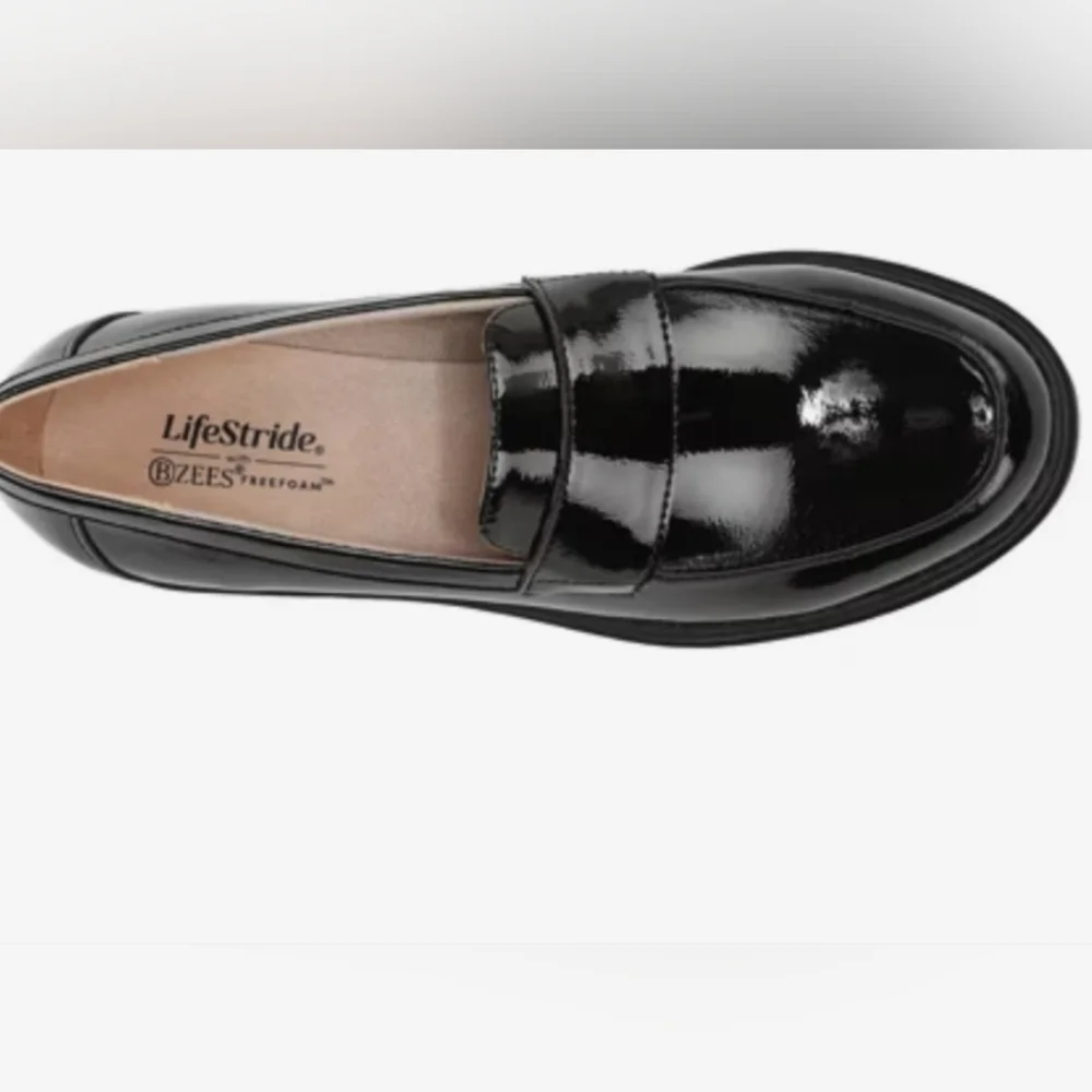 Life Stride Dolce Patent Faux Leather Women's Chunky Black Loafers Size 9W NWT